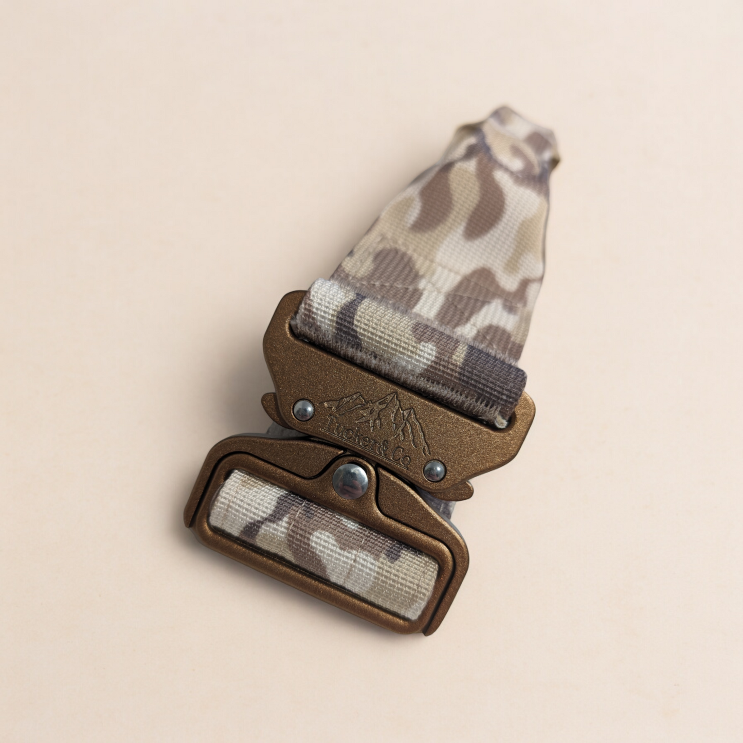 TUCKER & CO CAMO DESERT SPECIAL EDITION COLLAR AND LEAD